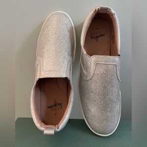 Monkey Feet women’s 41 (US 9.5-10). Silver Glitter Slip-On Sneaker loafers